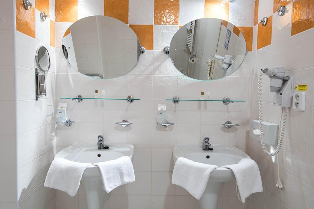 Monti Spa Франтишкови-Лазне Номер фото